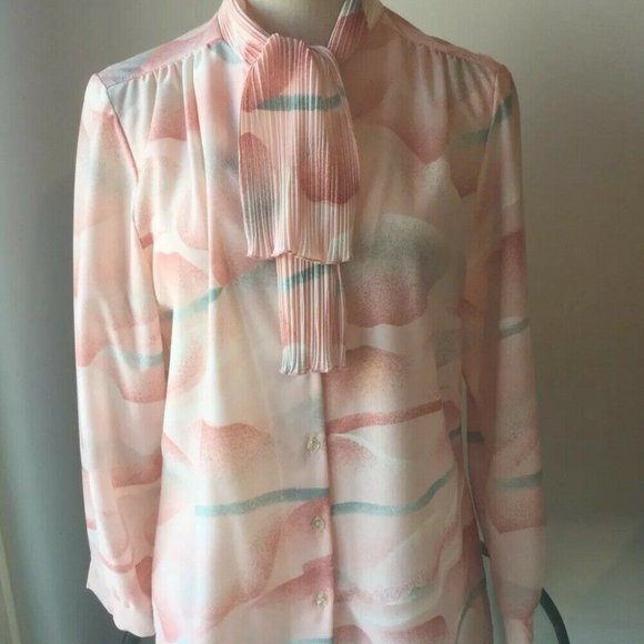 VTG QUEEN CASUAL 70s Multi Color Pastel - Picture 1 of 7